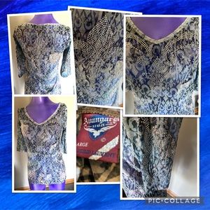 Fleur De Lis V-Neck Bling Top